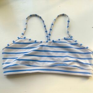 Lululemon sports bra size 10. Blue and white stripes